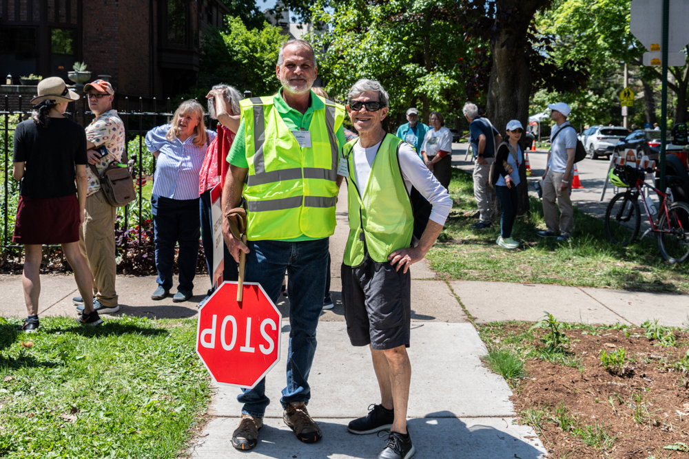 Volunteers crossing guards are stationed throughout the housewalk 