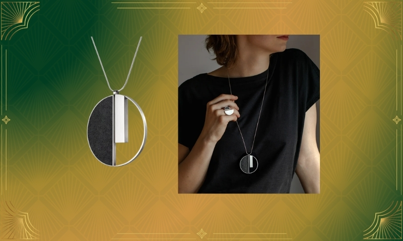 GEORG MUCHE'S BEHAUS NECKLACE. PROVIDED BY: KONZUK